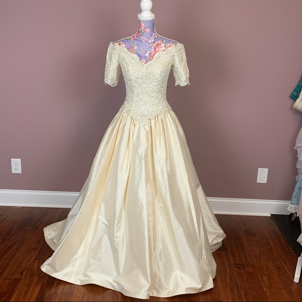 🌹 STUNNING Vintage Wedding Ball Gown 🌹